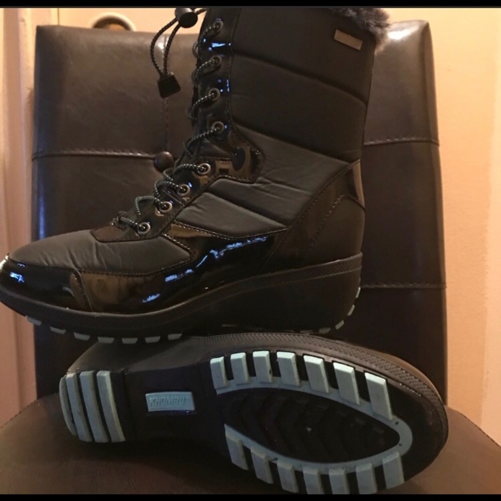 Khombu Quilted/Patent Boots